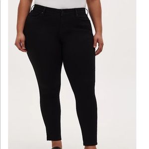 torrid black skinny jeans